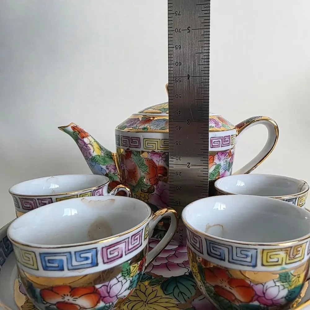 Unknown chinese porcelain